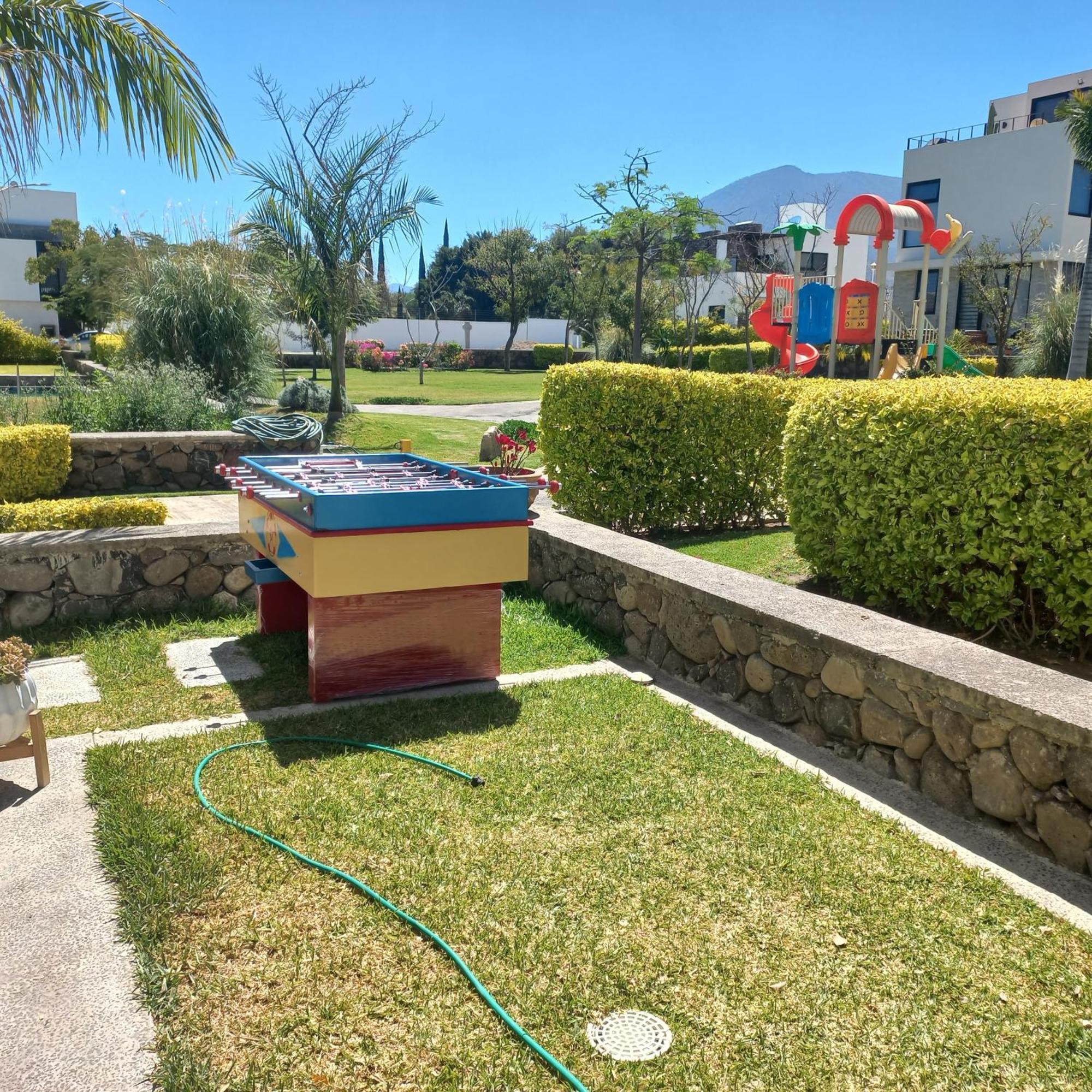 Hermosa Casa En Orilla Del Lago -Zona De Villedos- San Cristobal Zapotitlan Exterior photo